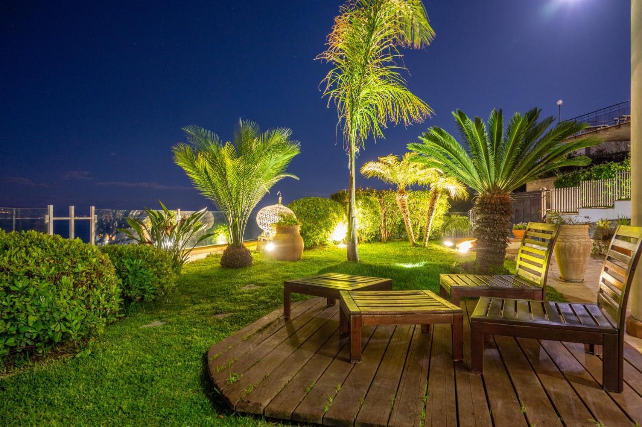 Villa Zagara Garden Spectacular Sea View In 타오르미나 외부 사진
