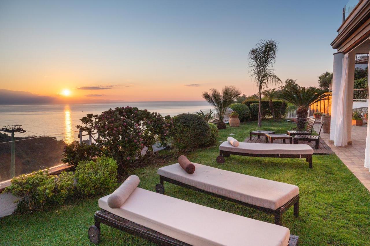 Villa Zagara Garden Spectacular Sea View In 타오르미나 외부 사진