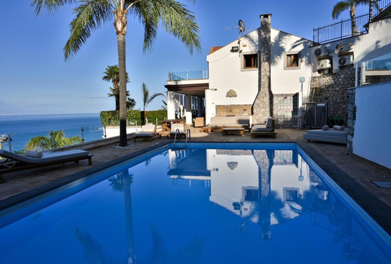 Villa Zagara Garden Spectacular Sea View In 타오르미나 외부 사진